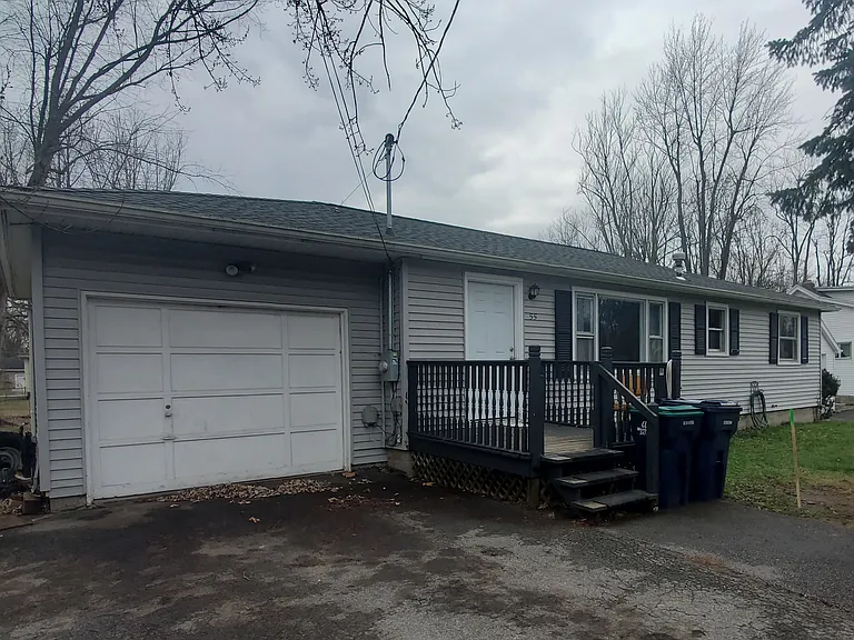 55 Ballantyne Rd — Photo 1