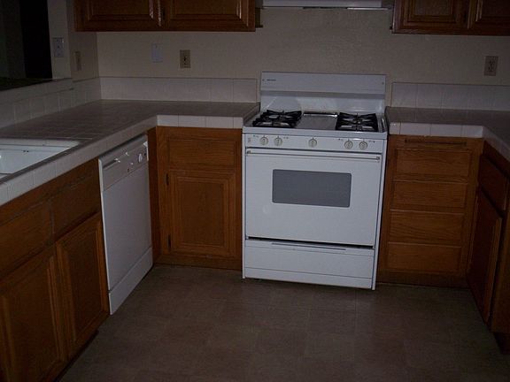 4th image of 2108 Harvard Cir