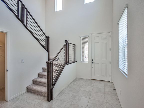 4th image of 5584 Hillshire Dr