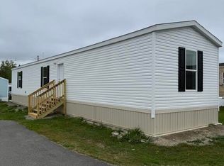 33 Black Bear Lane, Brewer, ME 04412