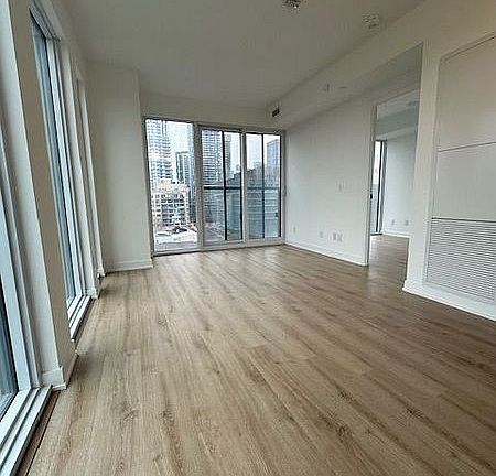 2nd image of 319 Jarvis St #712