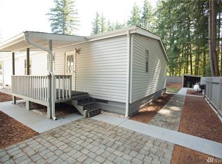 8293 Golden Valley Blvd, Maple Falls, WA 98266
