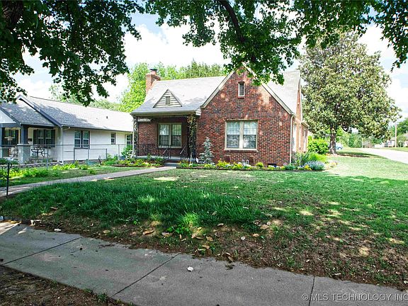 2nd image of 1347 S Indianapolis Ave