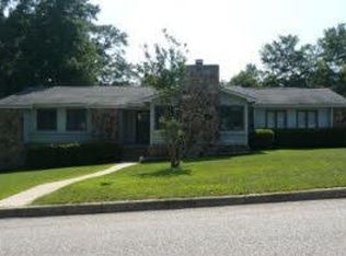 900 Wimbledon Dr, Dothan, AL 36305