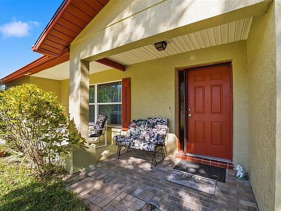 3rd image of 8035 Gleneagle Dr