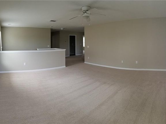 5th image of 20325 Autumn Fern Ave