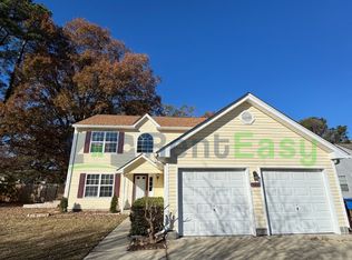 424 Plainfield Ave, Chesapeake, VA 23320