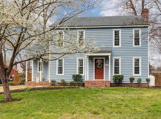 1828 Larkhill Ln, North Chesterfield, VA 23235