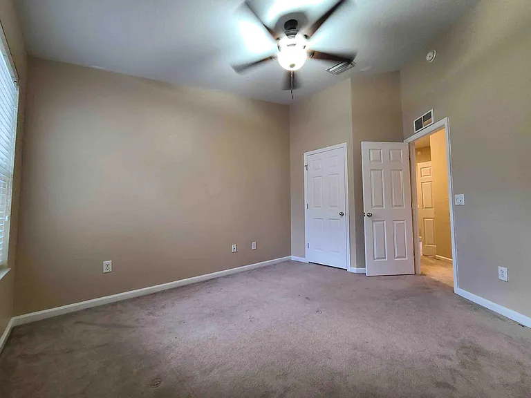 4168 SW 43rd Cir — Photo 17