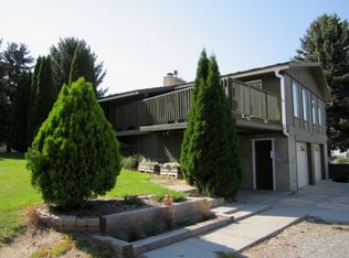 2581 Sparks Ln, American Falls, ID 83211