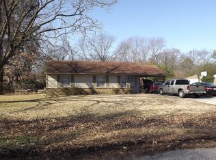 5253 Lochinvar Rd, Memphis, TN 38116