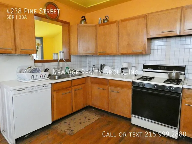 4238 Pine St — Photo 15