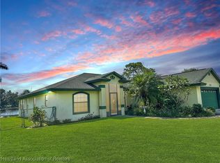 1733 Circle Dr, Lake Placid, FL 33852
