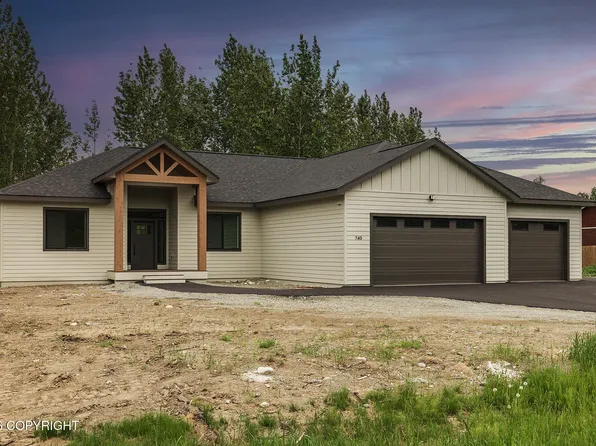 745 W Montana Dr, Palmer, AK 99645