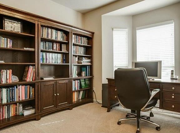 2nd image of 212 Palomino Ct