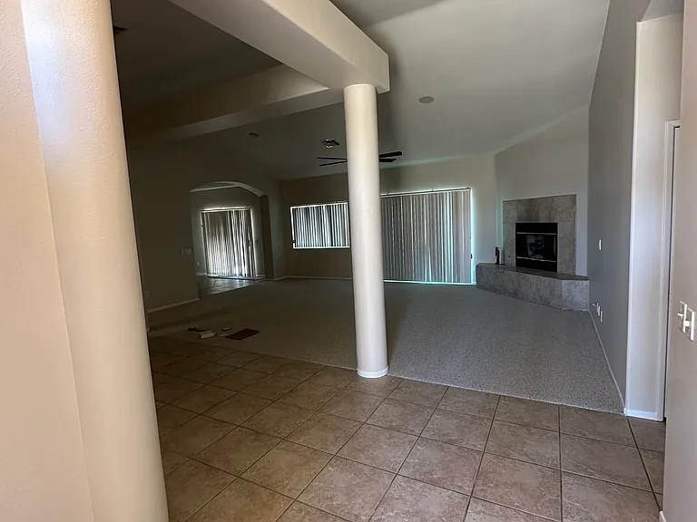 Living Room - Entrance
