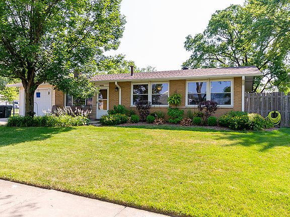 4th image of 19503 S Beechnut Dr