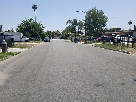 5th image of 7107 Newbury Ave