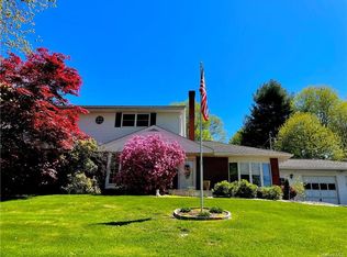 105 Macghee Rd, Poughkeepsie, NY 12603