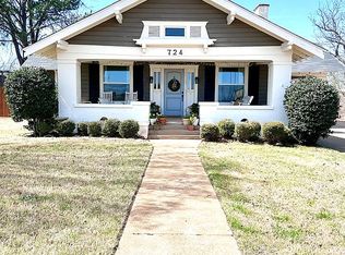 724 Virginia St, Graham, TX 76450
