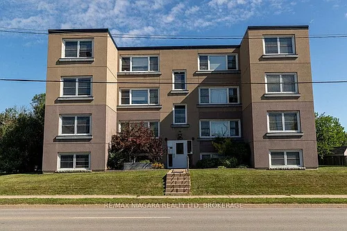 139 Westchester Cres #15 Photo 1 139 Westchester Cres #15 Photo 1