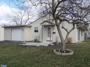 807 Chatham Rd, Fairless Hills, PA 19030