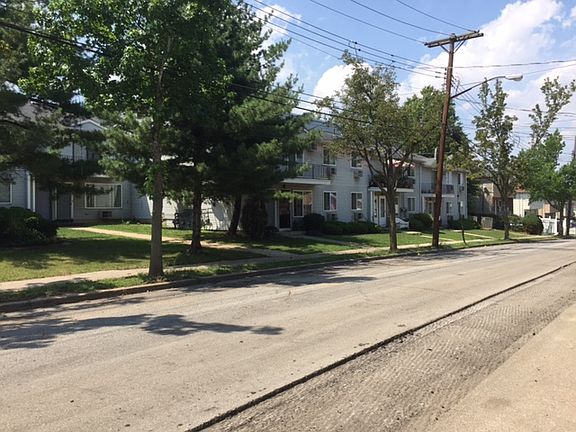 5th image of 15 Davidson Ct