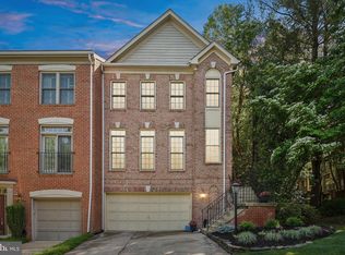 1331 Sundial Dr, Reston, VA 20194