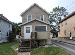 228 Maplewood Ave, Struthers, OH 44471