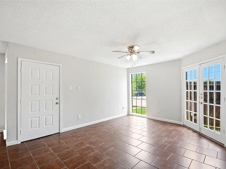 12500 Sandpiper Dr #121 — Photo 2