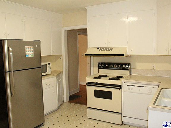 3rd image of 1813 Clarkston Dr
