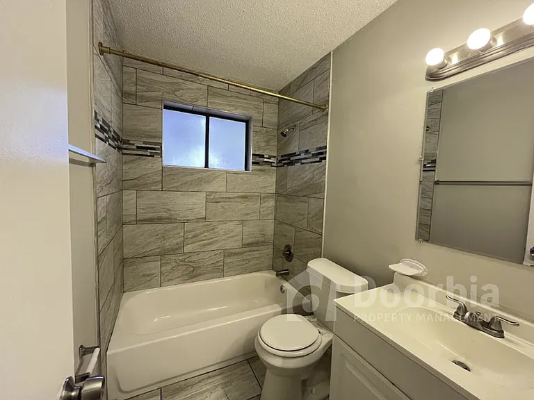 5324 Westchase Ct #2 — Photo 5