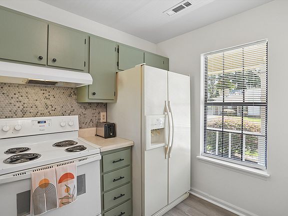 5th image of 406 Miami St #B
