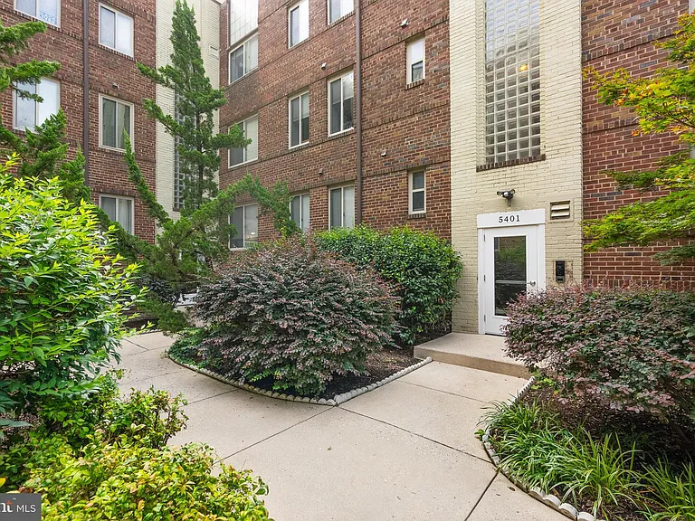 5401 9th St NW #201 — Photo 19