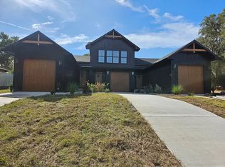 209 Cherry Ave, Inverness, FL 34450