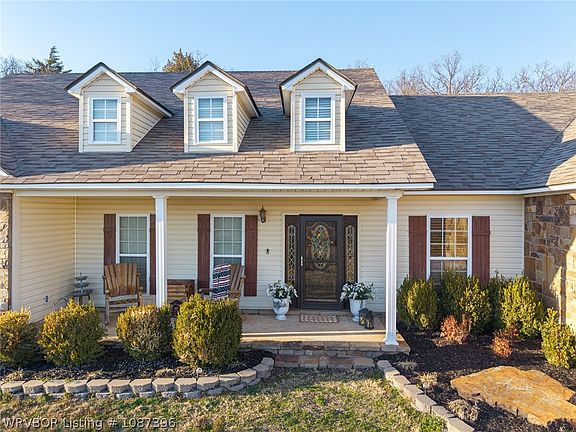 4th image of 2904 Mount Zion Rd