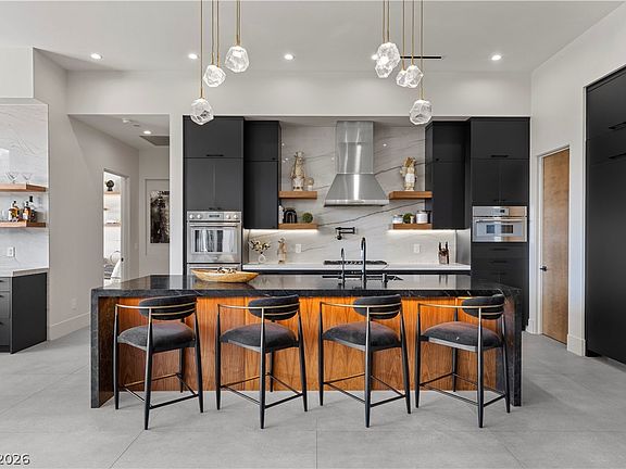 3rd image of 467 Cityview Ridge Dr