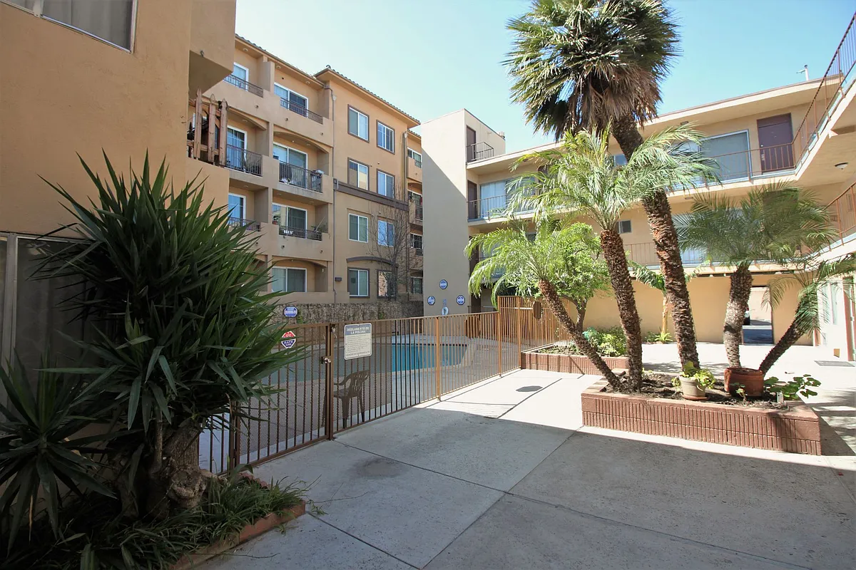 Building Photo - 8123 - Sepulveda Apartments