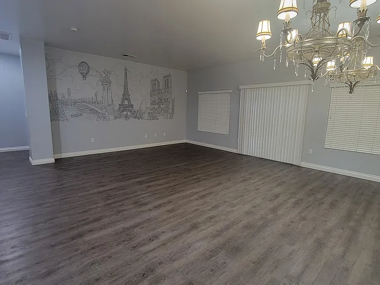 10919 Golden Valley Dr — Photo 3
