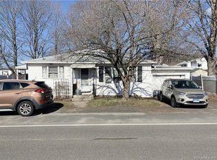 155 Meadowbrook Dr, Waterbury, CT 06706