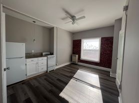 Harvard Apartments / 1626 Harvard