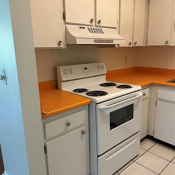 4800 Rilma Ave #148 — Photo 6