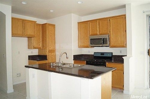 5th image of 3100 Hawaii Ct