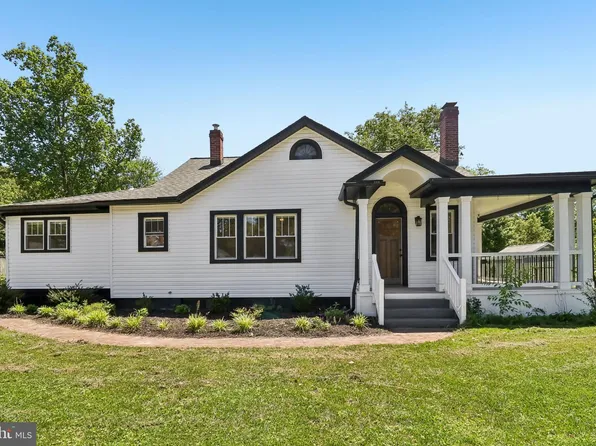 403 Prospect St, La Plata, MD 20646