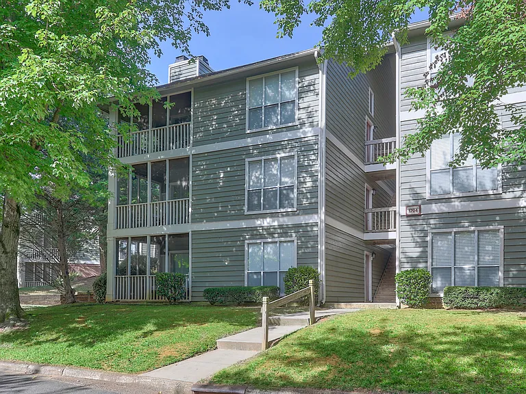The Villages Apartments — Photo 19