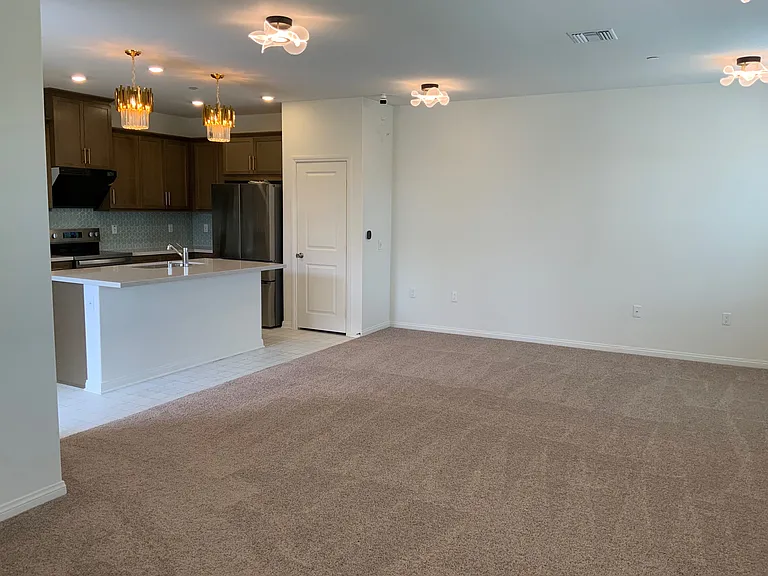 16051 E Preserve Loop — Photo 7