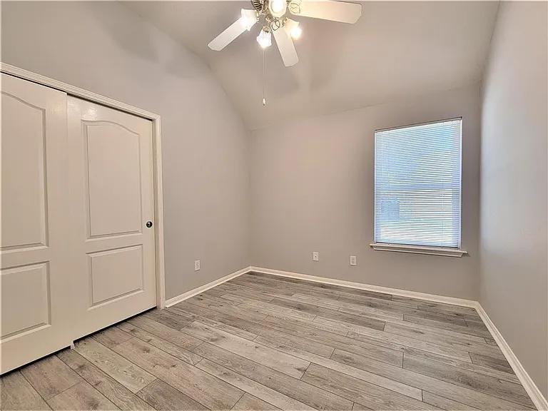13910 White Oak Glen Ct — Photo 13