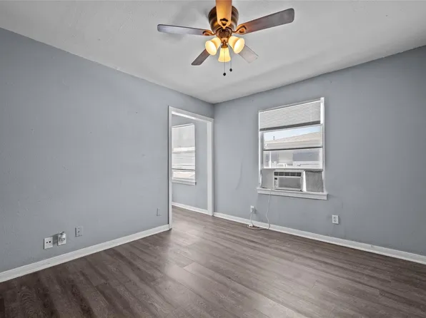 1919 McDuffie St, Houston, TX