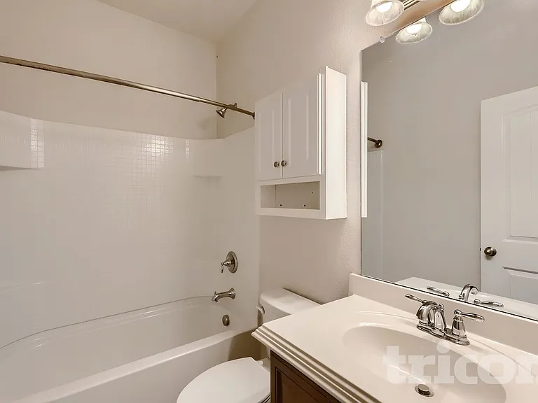 1307 Hidden Valley Dr — Photo 8