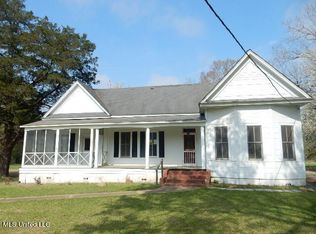431 N Utica St, Terry, MS 39170